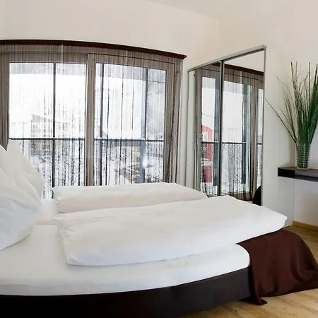 Arnsteiner Apartman *