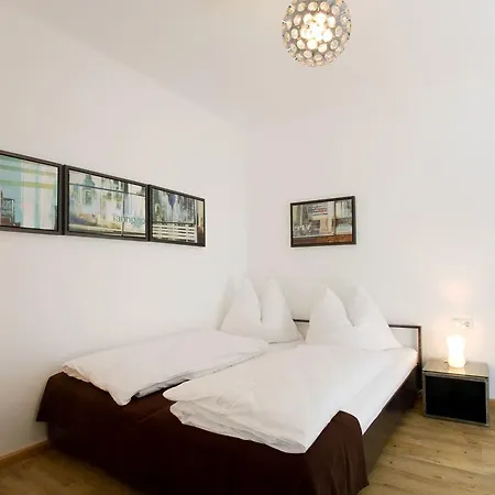 Arnsteiner Τσελ αμ Ζέε