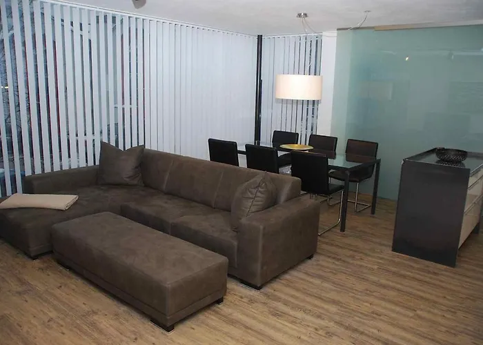 Arnsteiner Apartment *